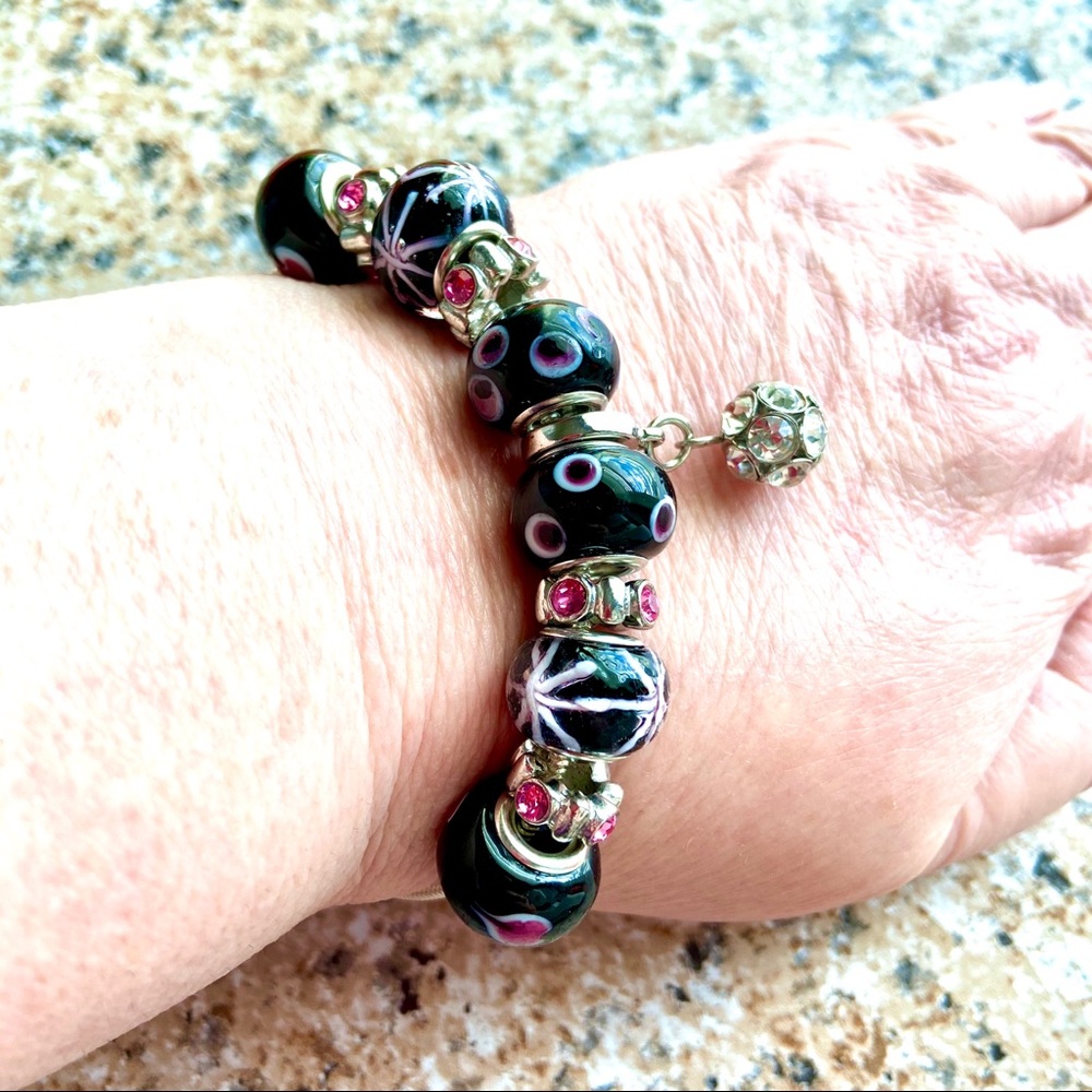 Bracelet Silver Plated Black Glass Bead NEW